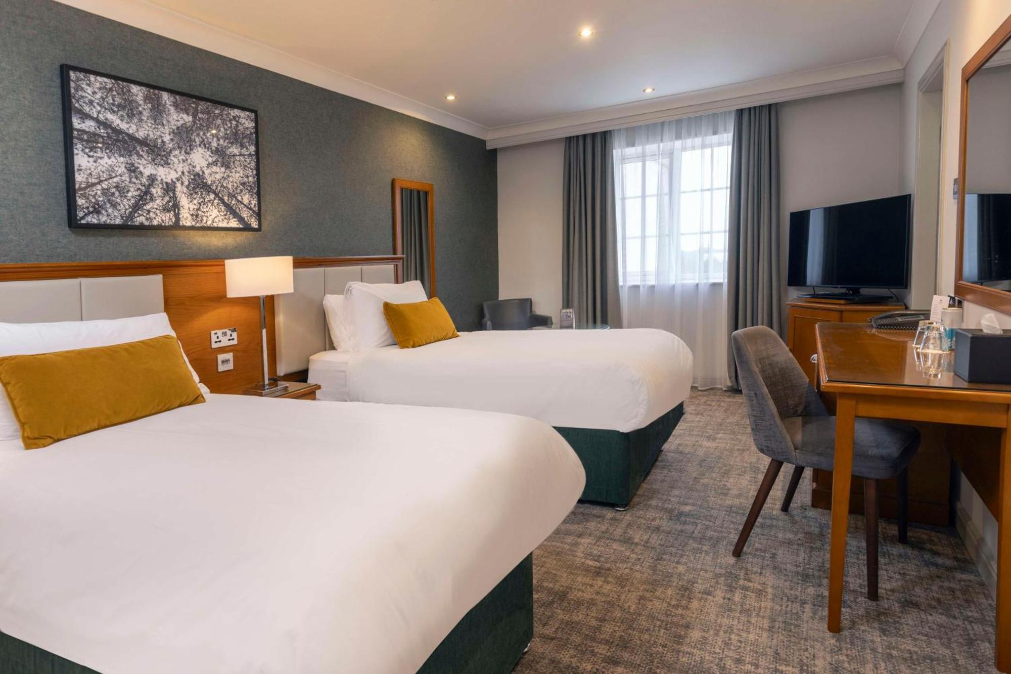 Crowne Plaza East Midlands Airport By Ihg Hotel ดาร์บี ภายนอก รูปภาพ