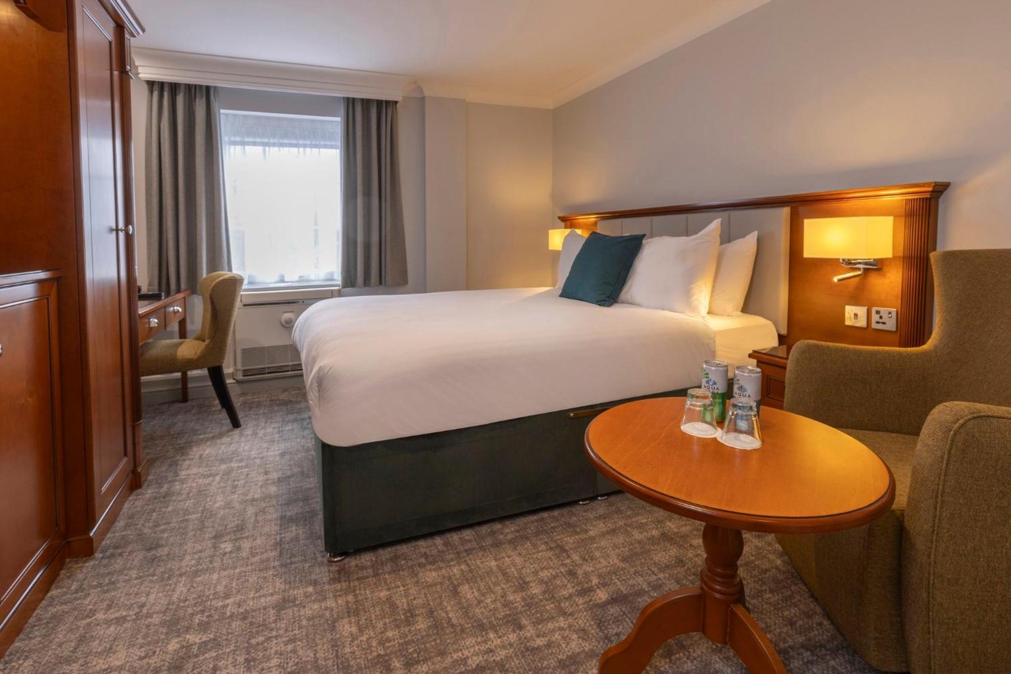 Crowne Plaza East Midlands Airport By Ihg Hotel ดาร์บี ภายนอก รูปภาพ